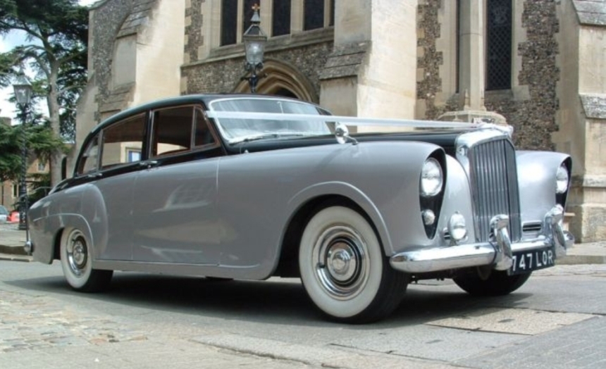 Vintage Bentley Wedding Car Hire 3